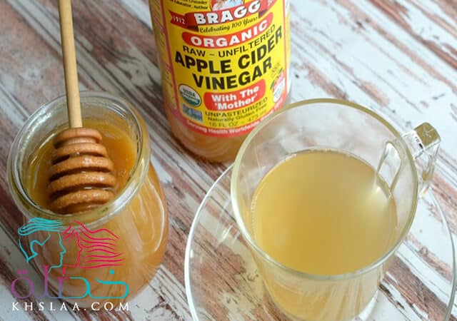 وصفة العسل وخل التفاح للشعر المجعد